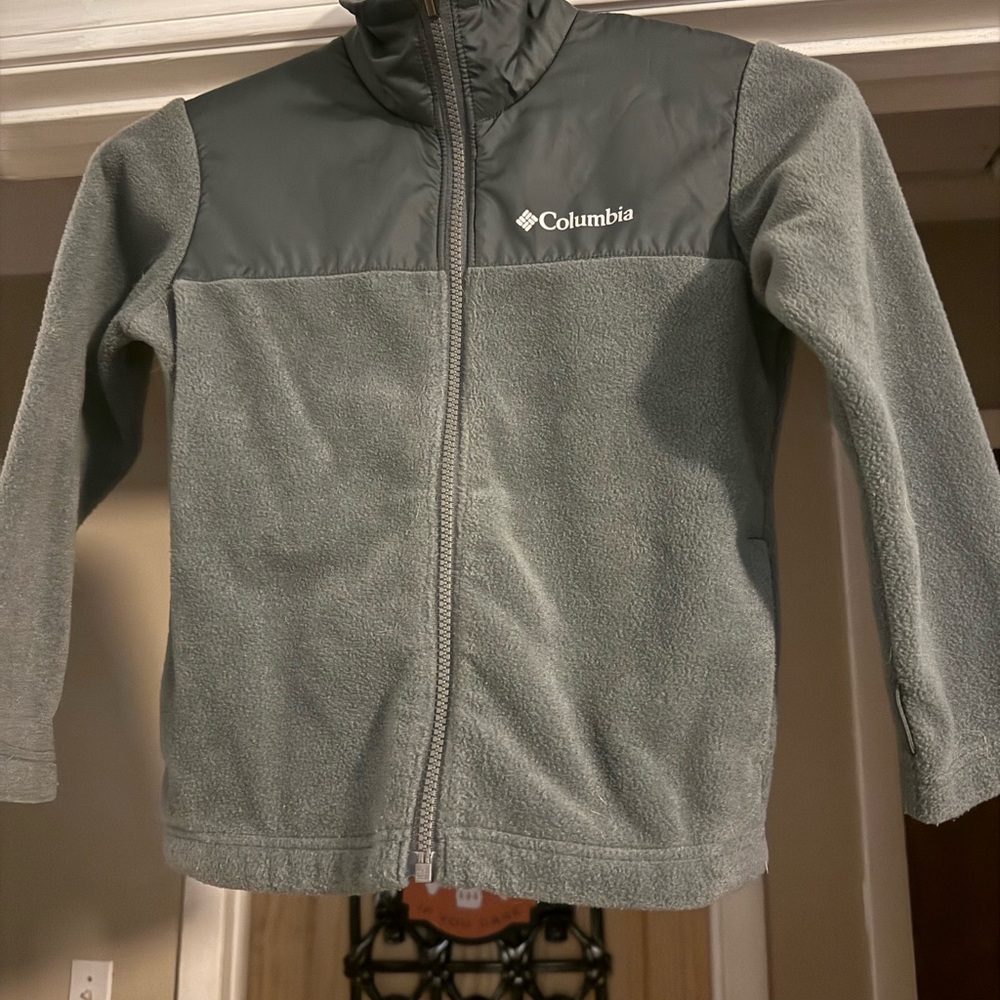 Columbia Charcoal and Gray Fleece Jacket